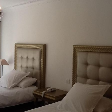 Hotel Les Deux Lions Riez Eksteriør bilde