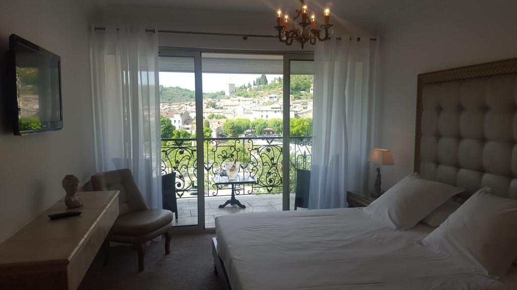 Hotel Les Deux Lions Riez Rom bilde