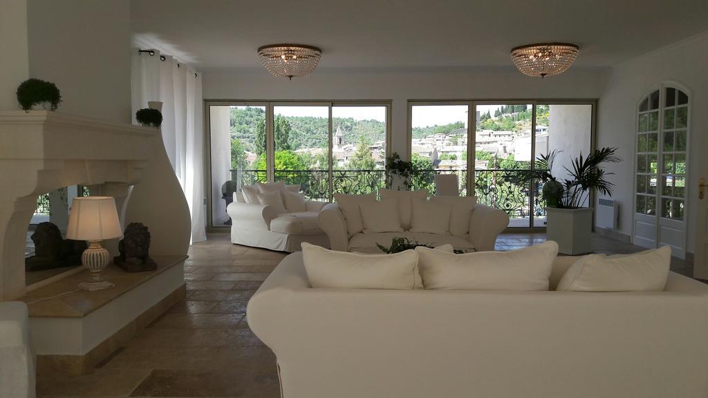 Hotel Les Deux Lions Riez Eksteriør bilde